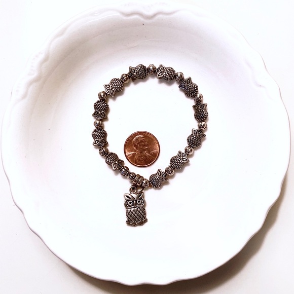 Owl Stretch Silver Tone Rustic Bracelet - Picture 5 of 6